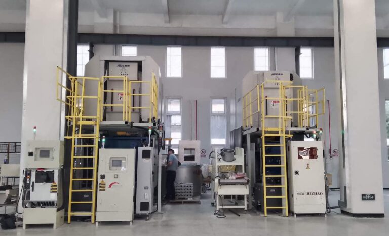 Each of our die-casting machine is equipped with a program control system to detect the production parameters and the working conditions, thus achieving stable and efficient die-casting production and improving our product quality.